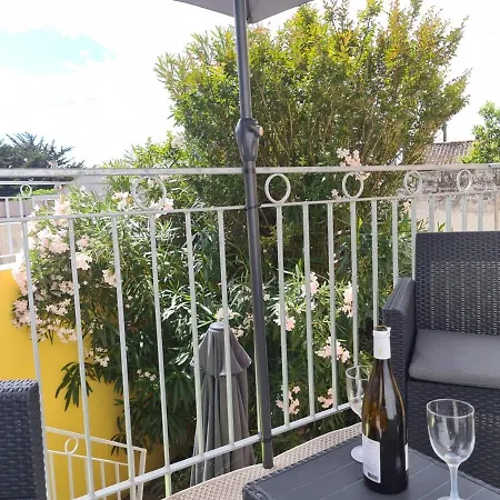 Le Passage - Elegante Maison Chaumoise 4*